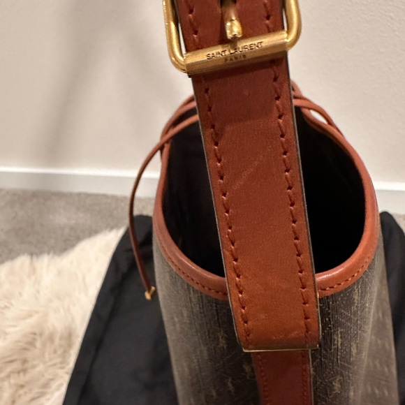 Saint Laurent Le Monogramme leather-trimmed bucket bag (NWT) - Picture 7 of 9